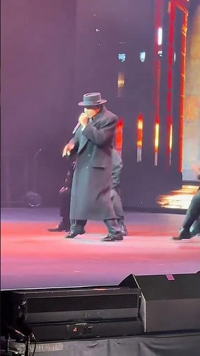 RAUW ALEJANDRO "PUNTO 40" EN VIVO "COSA NUESTRA TOUR" 🔥🔥 #tendencias#rauwalejandro