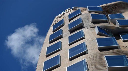 Future business leaders in limbo as UTS ‘temporarily’ suspends key courses