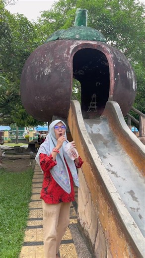 Why is it just a drop?🤣