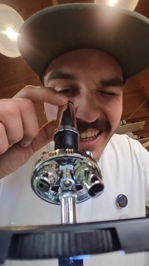 Free salt with crunchy plastic? A very professional test with a $10 thrift store microscope to find the answer #seasalt #diyproject #harvest #foraging