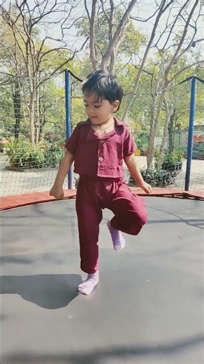 Clap Your Hands Listen to the Music 🎶👏 | Kids Dance Song