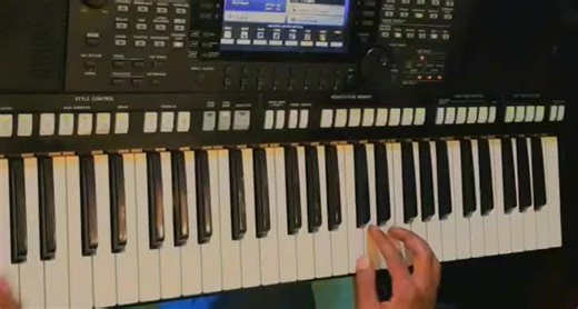 Comprehensive Keyboard Training for Beginners