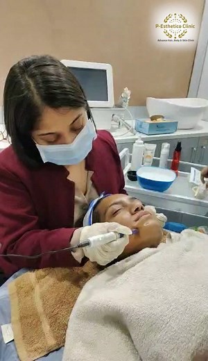 Benefits of Mesotherapy ⬇️ 👉 Improves the appearance of skin 👉 Provides vitamins and other nutrients 👉 Addresses variety of skin needs 👉 Keeps the skin hydrated 👉 Substitute to expensive surgeries 👉 Fat removal 👉 Collagen Booster Therapy Book an appointment, Kindly Call : 91-9772281117 Visit @pestheticojaipur Vaishali Nagar | C-Scheme | Gopalpura Bypass Jaipur . . #mesotherapyph #facemesoglow #skincare #skinglowing #skinlightening #antiageingskincare #bestskintreatment #skincareproducts #