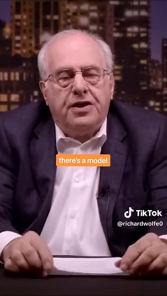 Part 33 | The 2 Reasons Why Marxism Is Becoming Popular Again: China & Capitalism - Richard Wolff #richardwolff #marxism l