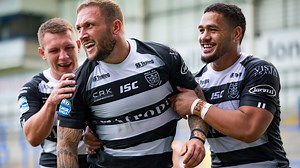 Huddersfield 12-31 Hull FC: Black and Whites win first Super League match since restart