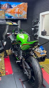 My Ninja ZX4RR is strapped on the dyno with the new Full Vandemon titanium exhaust system ready to run HP numbers and @asap.moto will improve where he can on the tune🔥🔥💚 #kawasaki #ninjah2 #zx4rr #sportbike #motorcycle | Tareq Sharabi