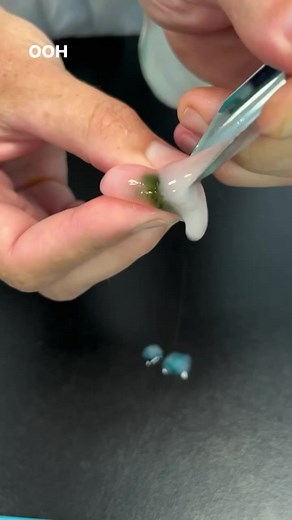 Edible Eyeballs! #spherification #FoodScience #FoodChemistry #HalloweenScience #ScienceatHome #Reels | Chemical Kim