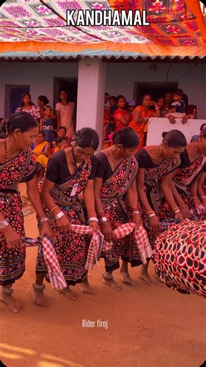 DARINGBADI on Instagram: "Odisha, “Tribal Dance of Kandhamal” likely refers to the Kandra dance, a folk dance performed by the Kandha tribe in Western Odisha, #odisha #daringbadicampsite #camping #daringbadi #explore #travelphotography #travelphotography #trveling #kandhamal #travelphotography #kandhamal #odishatourism #adivashi"
