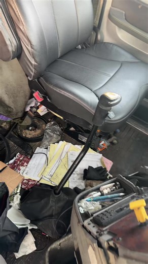 A Unique Ride in an 18-Wheeler: Passenger Side Entry