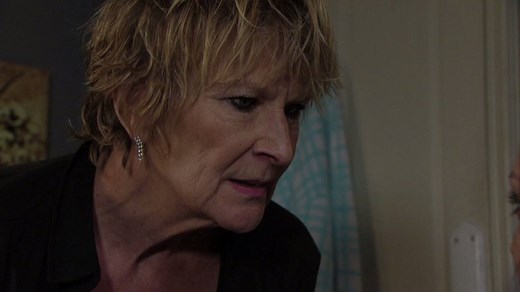 Ouch. Both ladies throw punches here. 👊 Shirley seems to have the upper hand at the end. Never mess with an angry mum! | BBC EastEnders