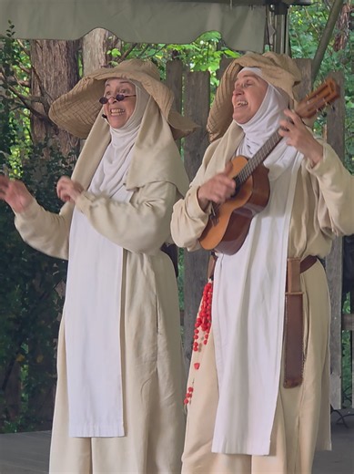 Hey Nunnie Nunnie at the Carolina Renaissance Festival 2026. #renaissancefaire #renaissancefestival #travelvlog #travel #northcarolina