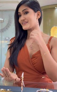 32K views · 694 reactions | Planning to upgrade your vintage jewellery to intricately designed trendy ones? Here's where you need to be! Hassle free! No loss of value! And the testing process is absolutely free! Visit Mallika Hemachandra Jewellers, the renowned name for women's jewellery in Sri Lanka. Here's how it works! Check out the video! | Mallika Hemachandra Jewellers | Facebook