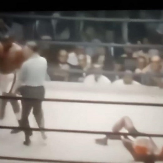 Sonny liston vs Floyd patterson world champion,1962,first round KO