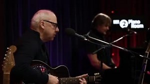 222K views · 12K reactions | In 2018, Mark played a stripped back version of his Dire Straits classic 'Romeo And Juliet' on Ken Bruce's show in the BBC Radio 2 Piano Room. Watch the full video: https://youtu.be/4ogF2tRNZRk | Mark Knopfler | Facebook