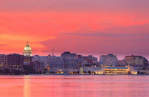 12 Best Places to Live in the Midwest in 2026