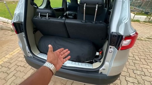 141K views · 1.3K reactions |  28 KM/L Mileage Renault Triber CNG 2025 | Full Tamil Drive Review #RenaultTriber #TriberCNG #TamilCarReview #2025Cars #CNGMileage | Tamilwheels | Facebook