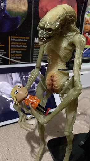 Xenomorph Mother Figures and Toys for Alien Fans