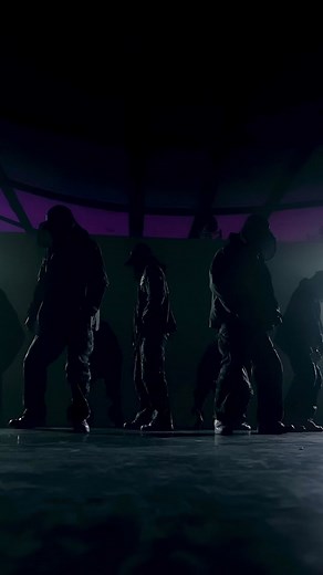 From our Guest Performance at @hitthefloor.ca 🇨🇦 #kinjaz #dancecrew #troyboi #choreography #dancers