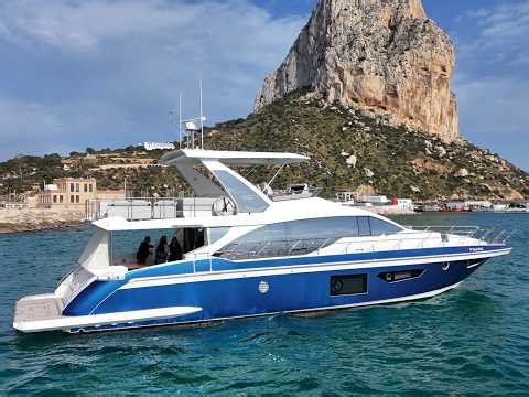 2021 Azimut 66, TAMAN - Fondeo