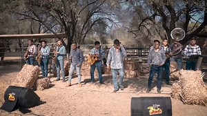 39K views · 885 reactions | El Cejas y su Banda Fuego - Como Duele Ser Pobre (VIDEO OFICIAL) | HCM Records | Facebook
