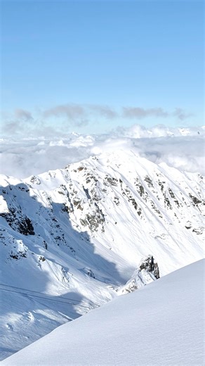 Les 3 Vallées on Instagram: "On vous aime quand même ❤️ Bon début de vacances et n’hésitez pas @esf_officiel est là pour vous aider 🐥 We love you anyway ❤️ Have a great start to the holidays, and don’t hesitate, @esf_officiel is here to help 🐥 #ski #skiislife #skiing"