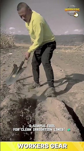 Specialized Trenching Shovel for Precision Soil Digging and Irrigation Channel Making in Fields