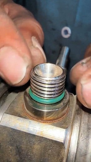 O'Ring installation easy Technique for new mechanics. Follow and share with Your mechanic friends 🚗🧑‍🔧 #automobileengineering #car #fyp #reels #mechanic #cars #automotive #engine #automobile #trucks. | MD Mohsin Hasan Munna