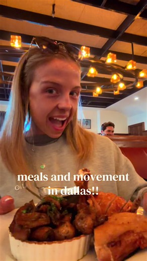 All dallas meals and all were PHENOMENAL! Goodwins for dinner is the best always and everything was so perfect today! @realsy foods @Berni Bean Coffee @LE BLOOM DALLAS @cafe_olivia #wieiad #whatieatinaday #wieiadrealistic #eatsoftheday #dallasfood