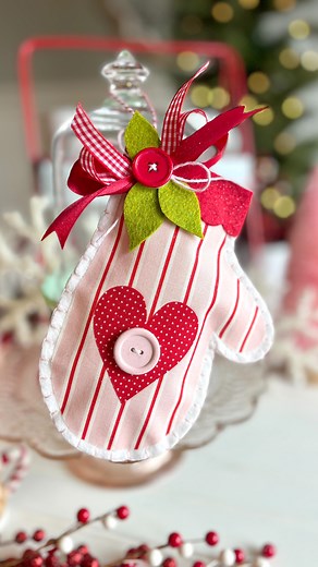 Eilene Johnson- Pattern Designer on Instagram: "It’s finally here! The Holiday Mitten Ornament Pattern ♥️. Good gracious, it took me until this year to get this pattern ready, but with that, also comes a kit! So, here’s how this will work. Ya’ll know it’s Wedding season over here so we’re working in batches 😂. PLEASE read carefully. Now available: - PDF pattern for the Holiday Mitten available today in my Etsy shop or my website. - PRE ORDER of the paper pattern booklet. - PRE ORDER OF THE KIT.