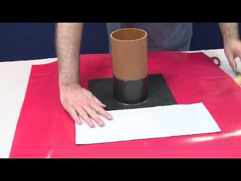 Sealing a Radon membrane when a drainage pipe intersects the membrane