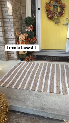 Gettin pretty good at this bow making thing! | Royale Funky Junque