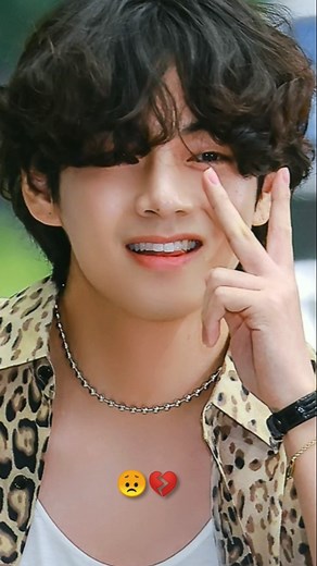 Life changing story of bts v aka kim taehyung #short bts v life struggle