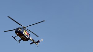 We filmed Red Bull Helicopter Aerobatics at iPhone 17 Pro and tested 8x zoom