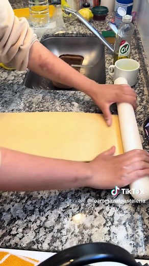 Deliciosas medialunas caseras en vacaciones