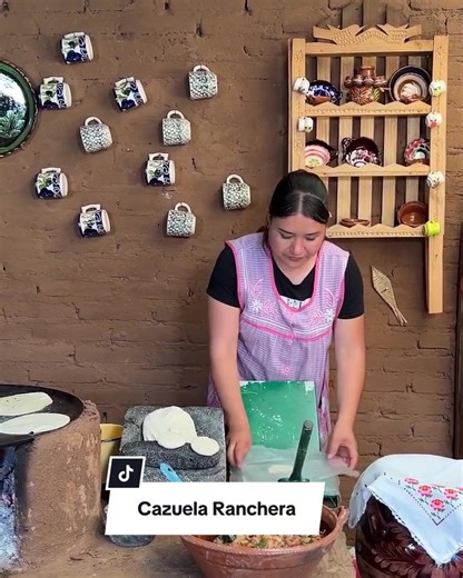 Venganse Al Rancho A Comer Esta Cazuela Ranchera La Cocina En El Rancho La Cocina En El Rancho #recetas #comidamexicana #cocina Suscribance Canal de mamá De Mi Rancho A Tu Cocina Canal de mi madrina Cocinando con Angel Canal de mi hermano Así Se Vive En El Rancho