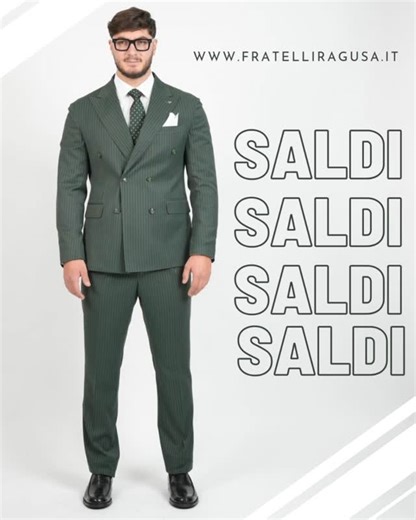 Fratelli Ragusa on Instagram: "Abito doppiopetto gessato verde in lana Made in Italy. Un mix perfetto tra stile business e carattere moderno. ❌ Prezzo originale: 518€ ✅ Oggi a soli 195€! (Risparmi 323€) ⏳ Ultimi pezzi disponibili Non lasciartelo sfuggire, l'eleganza non aspetta! #Saldi #Menswear #MadeInItaly"