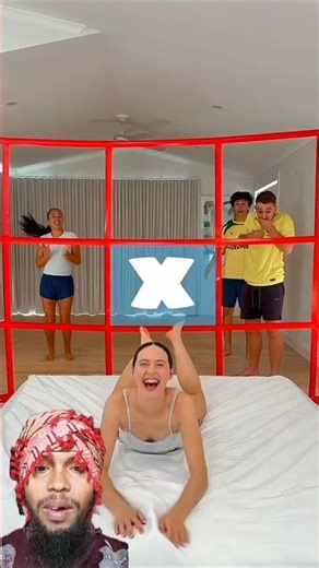 Building a tiny log cabin in the forest 🌲 treehouse