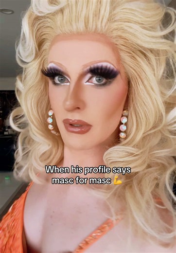 Drag Queen Arm Wrestling Challenge: Who Will Win?