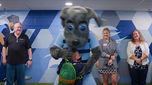 For the 10-year anniversary of MLS Cup 2013, #SportingKC and The Victory Project took to Ronald McDonald House Charities of Kansas City to renovate the playroom for families. Check out September's Blue Cross and Blue Shield of Kansas City Community Report 👇 | Sporting Kansas City