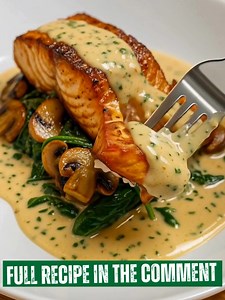 9.1K views · 68 reactions | Garlic Butter Salmon Spinach Mushrooms Ingredients → Main 2 salmon fillets, skin-on or skinless 1 tablespoon olive oil 2 tablespoons unsalted butter → Vegetables 2 cups fresh spinach leaves, washed 1 cup mushrooms, sliced → Aromatics 3 garlic cloves, finely minced ..... Fυll ᖇecίpe in Coʍmеոτ  | Quicker recipes | Facebook