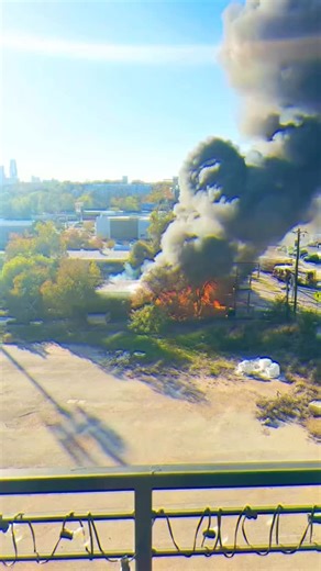 BIRD’S EYE VIEW. This is the reality of fires across Austin — they can happen anywhere, anytime. From South Austin to every corner of our city, our firefighters are always on alert, ready to respond. Whether it’s an industrial blaze, a house fire, or an accident, we’re here to protect and serve. If you see something, say something! Don’t hesitate — call 911 immediately if you spot a fire or any emergency situation. Every second counts, and your quick action could save lives. Even during the busy