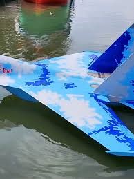 #Man #Builds #DIY #FighterJet #Actually #Flies #River #Start #Finish #TechFreeze | TechFreeze | Facebook