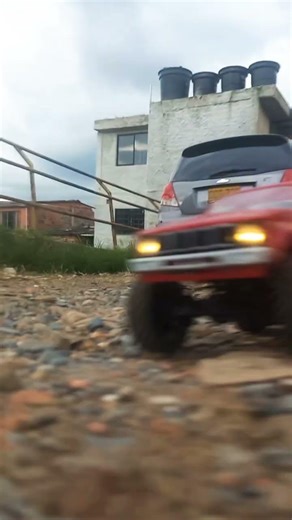 💪La clásica del garaje!!! #radiocontrol #rccar