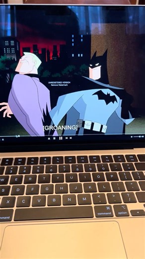 Batman takes out some thugs #batman #dcanimated #shorts
