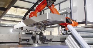 Robots helping tackle the issue of electrical waste and recycling | KUKA AG