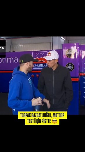37K views · 2.1K reactions | Toprak Razgatlıoğlu, MotoGP Valensiya Testi için pistte  Motosikletle piste çıkmak için dün yağan yağmurun asfaltta biraz kuruması bekleniyor ️ #motogp #toprakrazgatlıoğlu | Motorsport.com Türkiye | Facebook