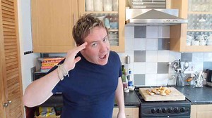 HOW TO MAKE MACAROONS