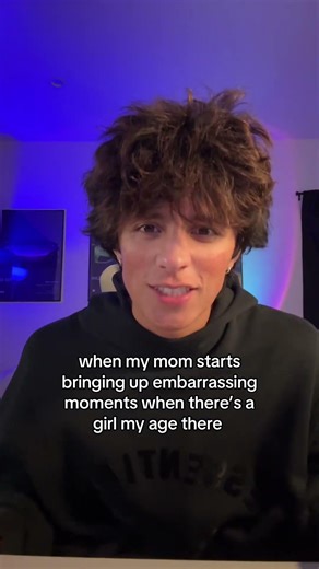 jk i would never talk to my mom like this (she would give me the chancla)🩴