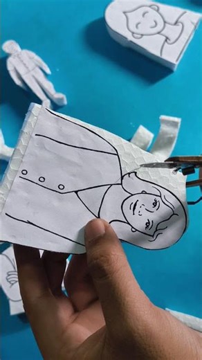 Satisfying Cutting A Female Drawing.Asmr Satisfaction. #satisfyingvideo #asm#women#challenge