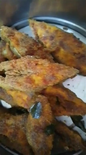 Sunday special recipe fish fry 😋 yammy yammy suke bombil rassa ,bajri bhakri
